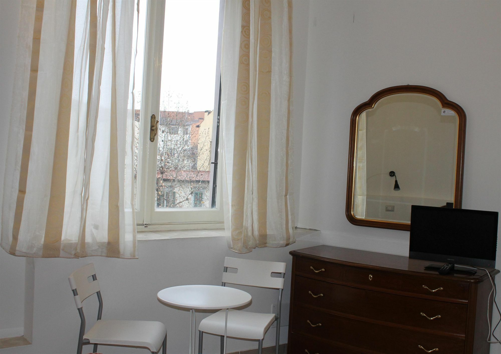 B&B Soggiorno Ponte Rosso Firenze Eksteriør bilde